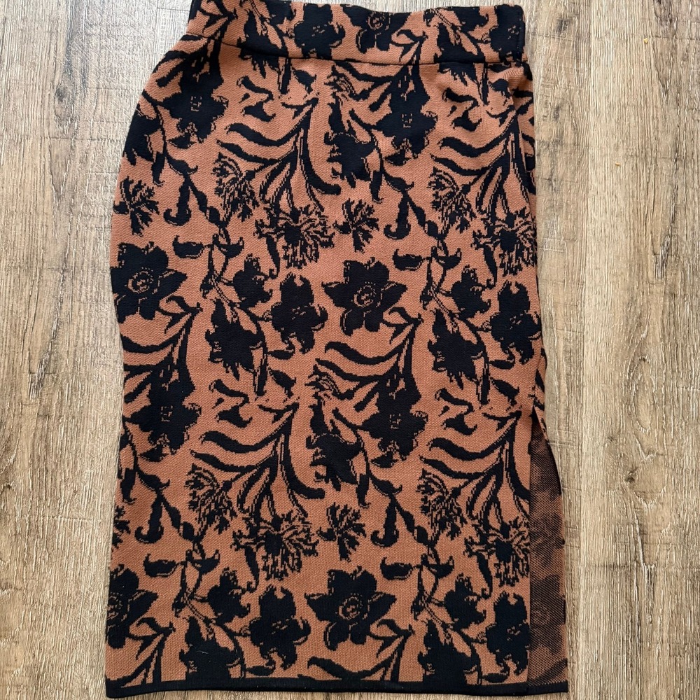 Cherie‎ Collette Brown Black Floral Knit Midi Skirt Side Slit Medium BS0071-SET